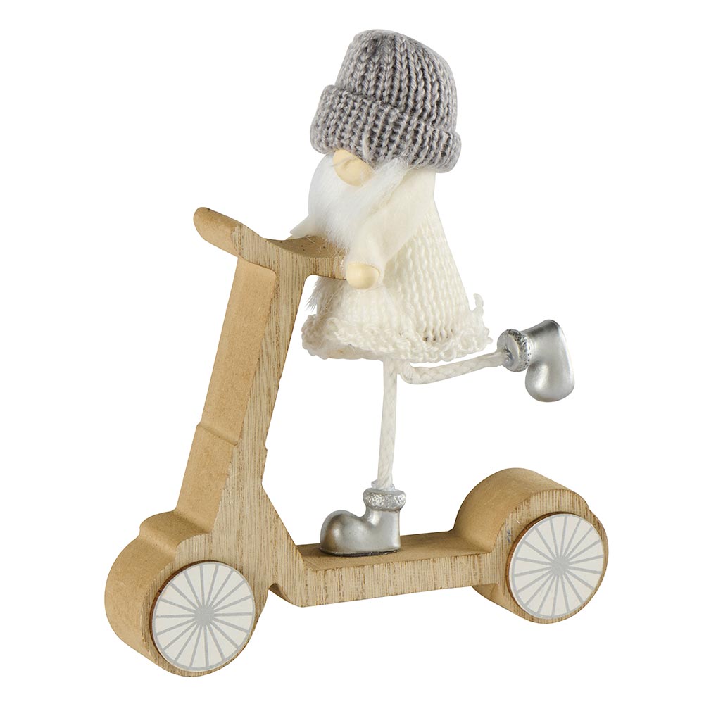 Duende decorativo de lana blanca en patinete